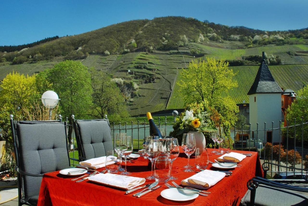 Gaestehaus & Weingut Cluesserath-Weiler Trittenheim Kültér fotó